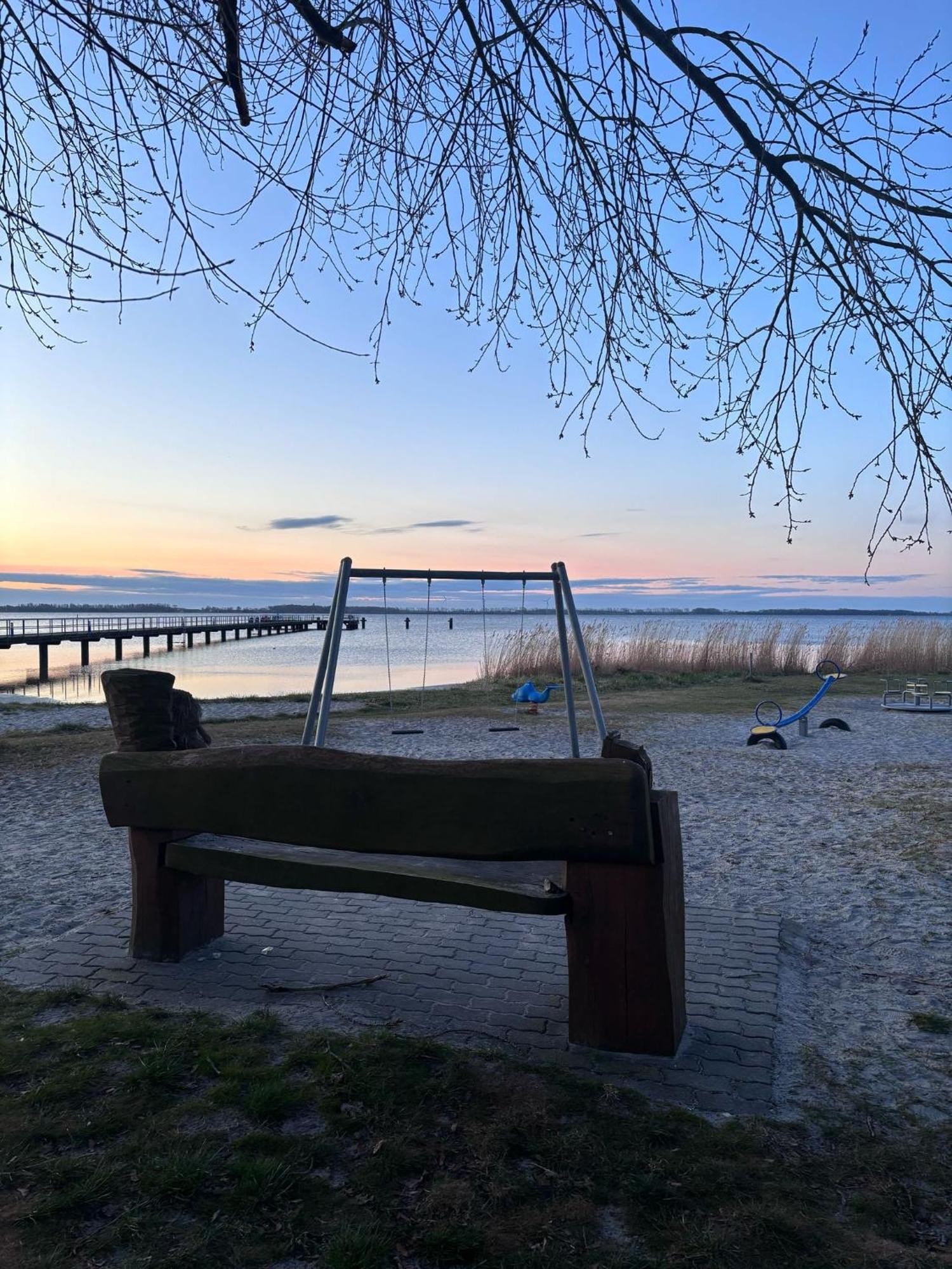 App 8O Grosser Tag Am Meer Mit Wasserblick Dranske Esterno foto