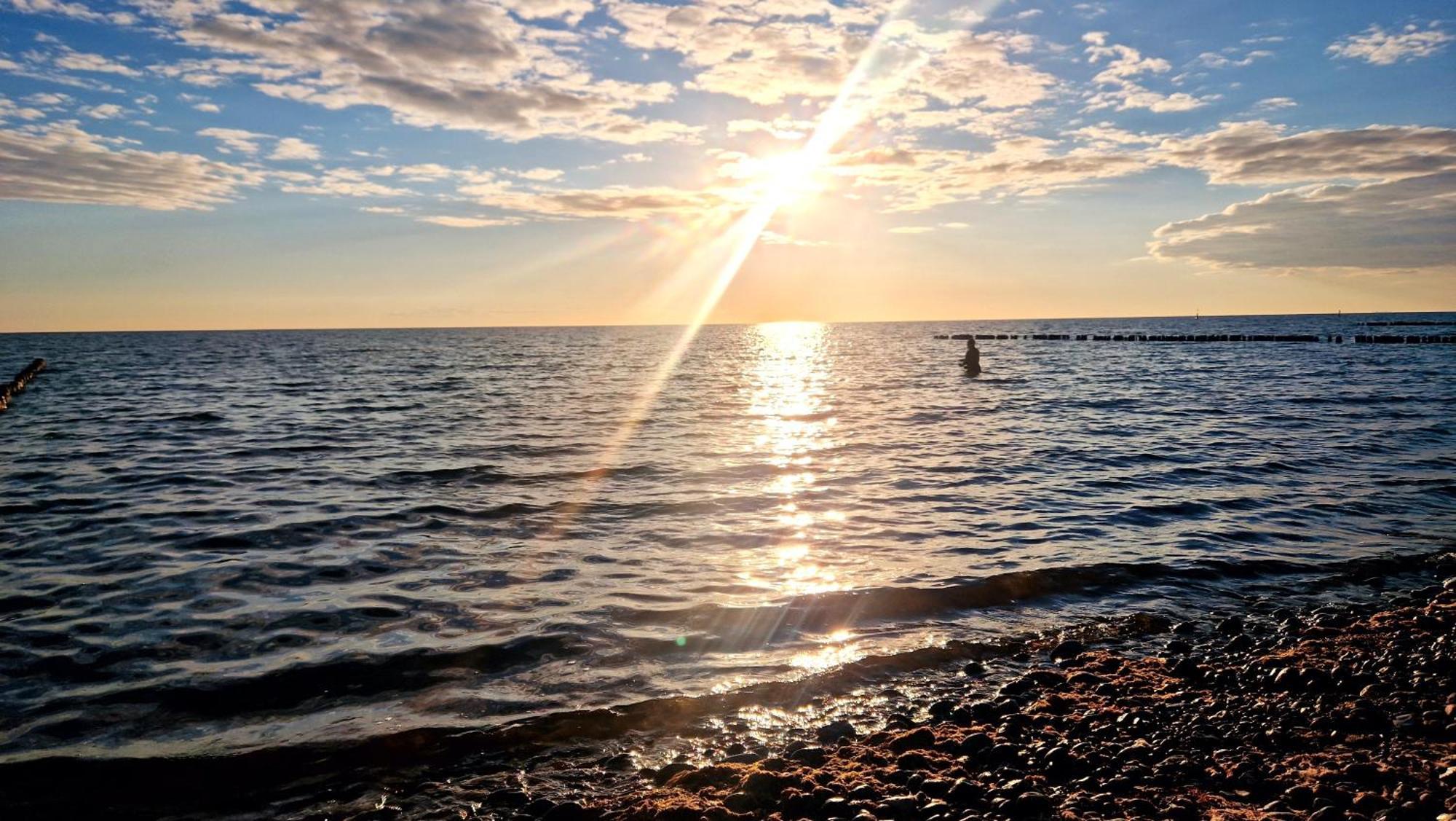 App 8O Grosser Tag Am Meer Mit Wasserblick Dranske Esterno foto